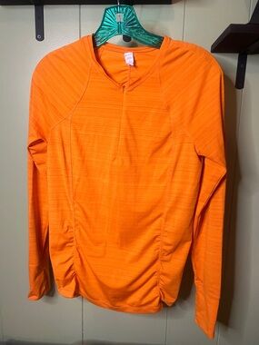 Athleta Orange Short-Sleeve Athletic Tee